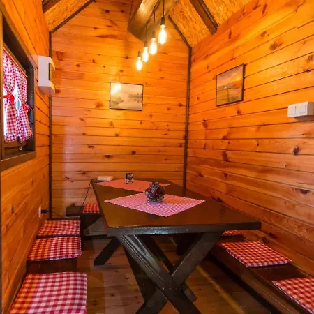 Brvnara Na Bregu Chalet *