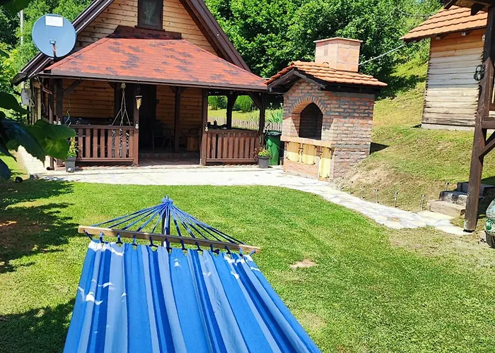 Brvnara Na Bregu 샬레 *