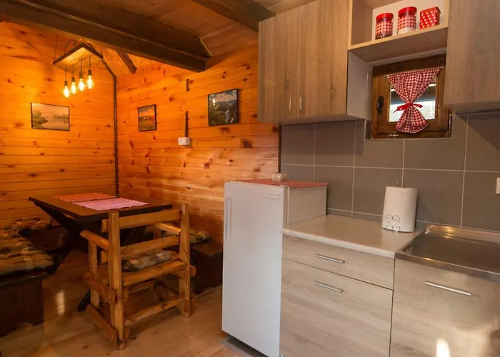 Brvnara Na Bregu 샬레 바이나 바슈타