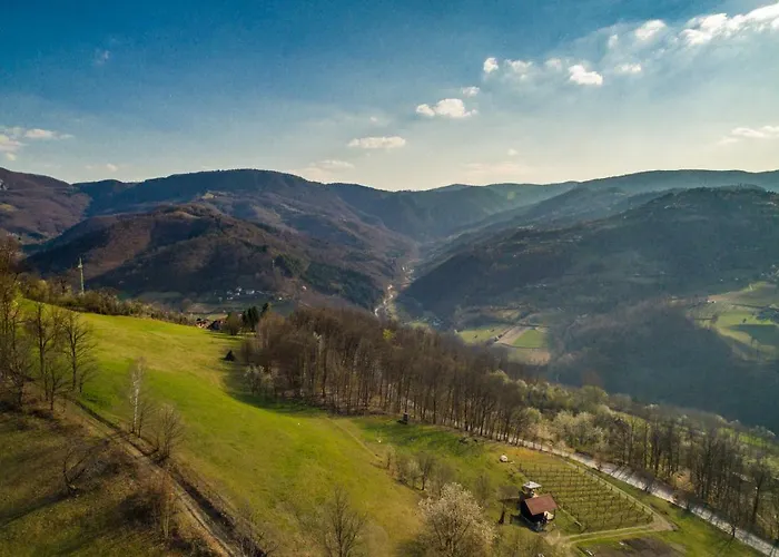 Brvnara Na Bregu 바이나 바슈타